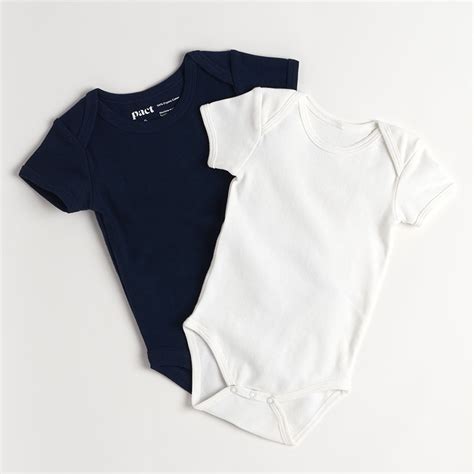 The Best Organic Baby Clothes Brands (Plus, One to Avoid)