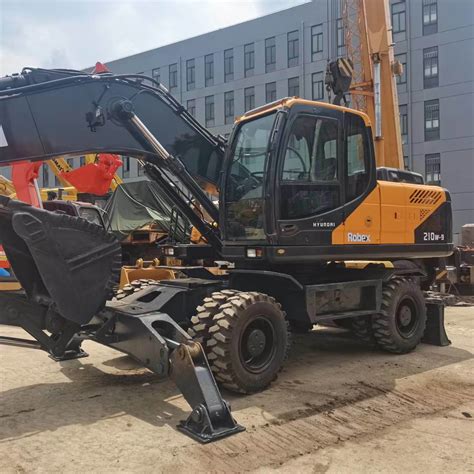 Ton Used Korean Excavator Hyundai W For Sale Second Hand Wheeled