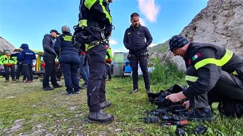 La Tragedia Della Marmolada Le Immagini Delle Ricerche