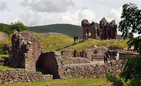 Urquhart Castle (Drumnadrochit) - Visitor Information & Reviews