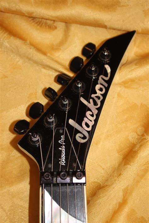 Jackson Rhoads Pro Electric Guitar 1993 | Ted's Pawn Shop