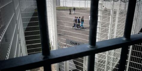 Un D Tenu Tu Pendant La Promenade La Prison De Luynes