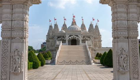 Neasden Temple | CityDays