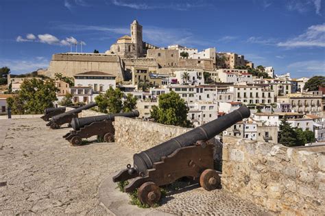 Discover Dalt Vila In Ibiza Micasatucasaibiza