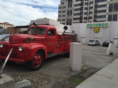 Vintage fire truck | Fire trucks, Emergency vehicles, Fire