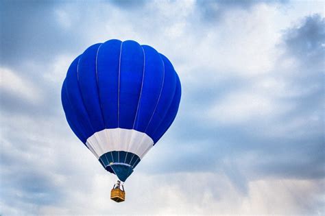 気球に乗って「宇宙旅行」今夏にも実現 北海道で最終の有人実験 2024年6月7日掲載 ライブドアニュース