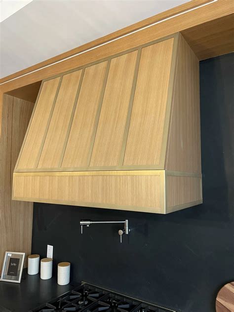 Simple Range Hood Style Guide For Your Kitchen Design