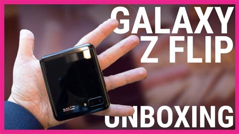 Samsung Galaxy Z Flip Unboxing And Overview Youtube