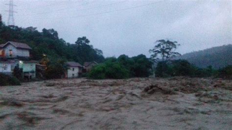 Ada Puluhan Desa Di Lahat Terendam Banjir Rumah Satu Orang Hilang