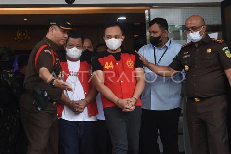 PELIMPAHAN BERKAS PERKARA KASUS FERDY SAMBO ANTARA Foto