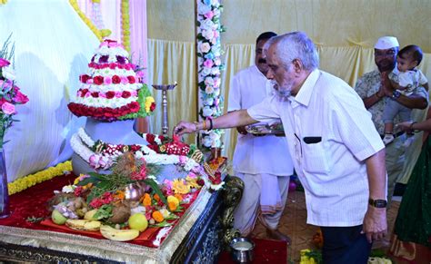 Lalbaghcha Raja Ganesha Muhurat Poojan 2023 Lalbaugcha Raja