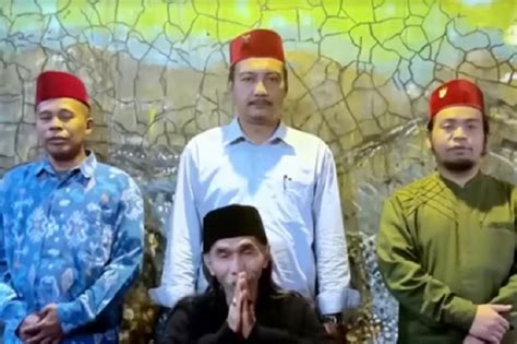 abuya mama ghufron minta maaf terkait video ceramah berbicara