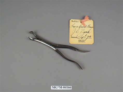 Dental Forceps | Smithsonian Institution