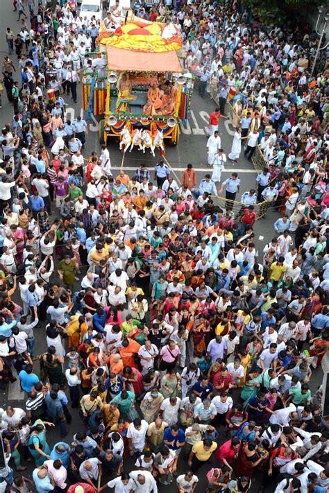 Iskcon Mayapur celebrates Jagannath Rath Yatra | Kolkata News - Times ...