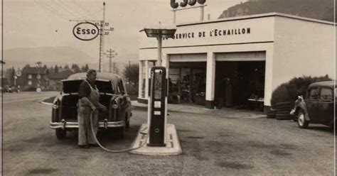 L Univers Du Garage Et De La Station Service Station Service Esso