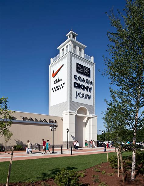 Merrimack Premium Outlets - Merrimack, NH - Company Profile