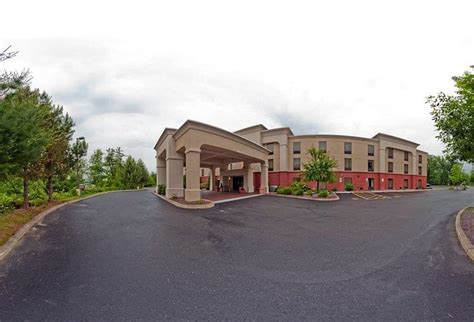 HAMPTON INN AUBURN - Updated 2022 Prices & Hotel Reviews (MA)