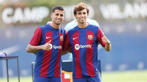 Presentación Joao Cancelo Y Joao Félix Laporta Sin Haber Forzado