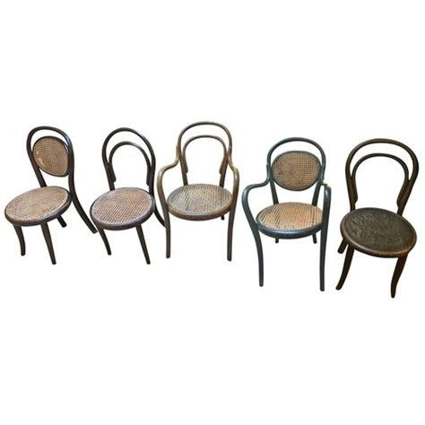 Bugholz Kinderstühle von Thonet 1900er 5 Set bei Pamono kaufen