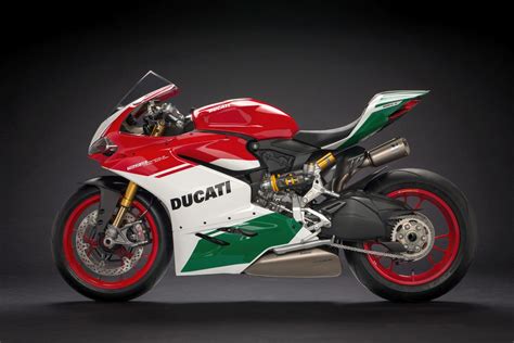 Motorrad Vergleich Ducati 1299 Panigale R Final Edition 2019 Vs Ducati