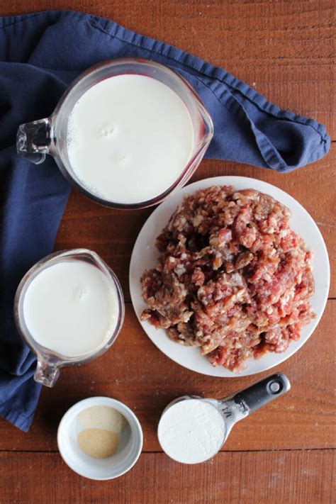 Sausage Gravy Breakfast Casserole - Cooking With Carlee