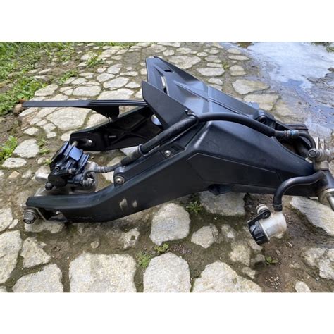 Jual Swing Arm Yamaha R V Vva Xsr Mt Vixion R Shopee Indonesia