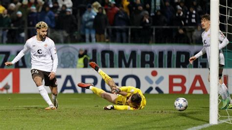 DFB Pokal St Pauli Und Gladbach Stehen Im Viertelfinale Deutschland