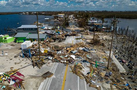 10,000 people still in Florida shelters after Hurricane Ian | Daily Sabah