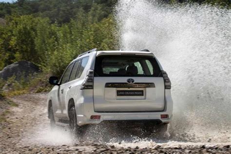 Fiche Technique Toyota Land Cruiser Court D D