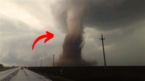 Scariest Tornadoes Caught On Camera Youtube