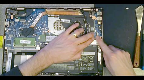 Fix Stuck Headphone Jack Hp Pavilion 14 Ce0520na Youtube