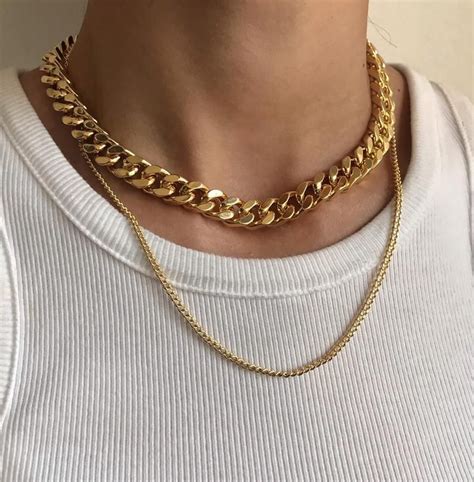 How To Wear Thick Gold Chain Necklace At Dorothy Green Blog