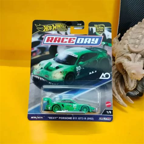 Hot Wheels PREMIUM Rexy Porsche 911 GT3 R 992 Green Gbuy