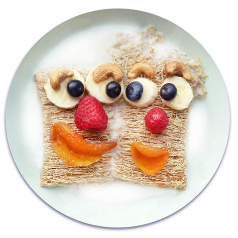 Bio — Funny Food Art