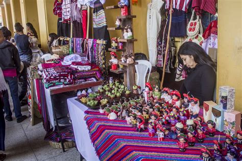 Artesanos Presentan Sus Creaciones En Cuarta Expo Feria Sanjuansac