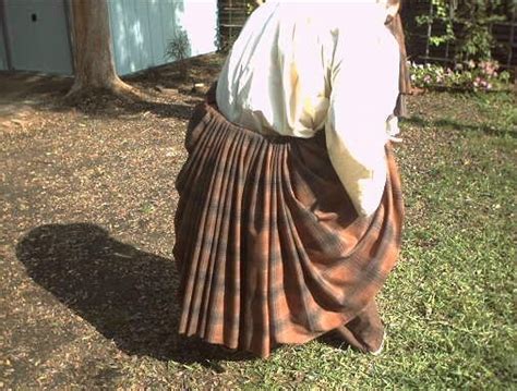 How To Fold A Kilt From Garb The World