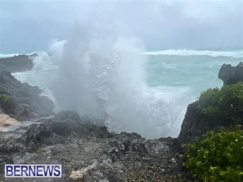 Photos & Videos: Hurricane Lee Approaches - Bernews