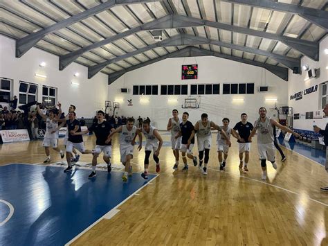 Il Nuovo Basket Aquilano Vince Ancora E Resta Solo Al Comando Della C