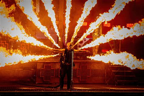 Rammstein D J De Retour Au Stade Roi Baudouin Moustique