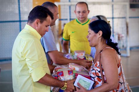 Prefeitura De Campo Alegre Realiza A Distribui O De Cestas