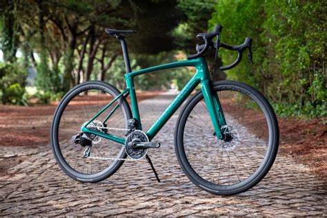 Specialized Roubaix Sl8 First Ride Review Compliance Above All Else