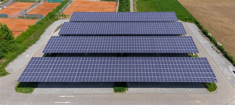 ROOF Parkplatzflächen mit Photovoltaik Solarüberdachungen