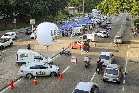 Opera O Lei Seca Autua Condutores Por Embriaguez E Outras