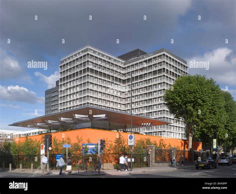 maggies centre london united kingdom rogers stirk harbour
