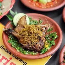 Rekomendasi Bebek Goreng Surabaya Ini Bikin Pecinta Kuliner Ketagihan