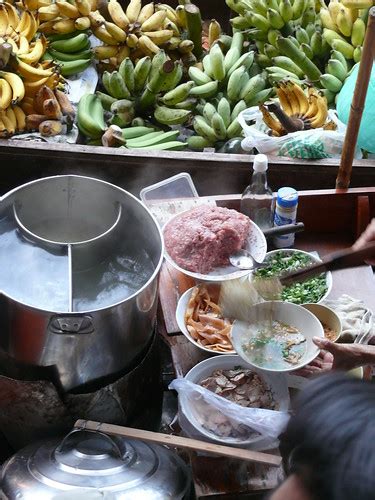 Deep Dish Dreams: Bangkok Floating Market Food