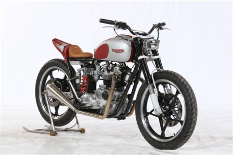 Triumph Bonneville Speedster Kustombart Special Paint