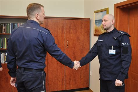 Nowy policjant w kadrze Szkoły Aktualności Szkoła Policji w Słupsku