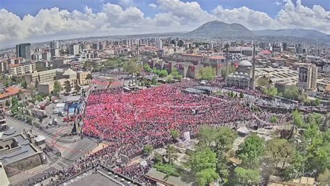 Ak Parti Kayseri Mitingine Ka Ki I Kat Ld Recep Tayyip Erdo An A Klad