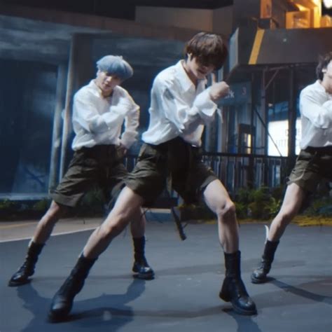 Ella Beomieee On Twitter Beomgyu S Leg Muscles Someone Didn T